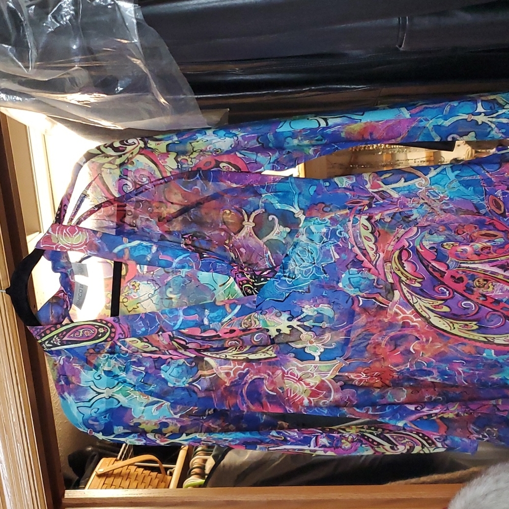 Chico's bright colors lightweight tunic